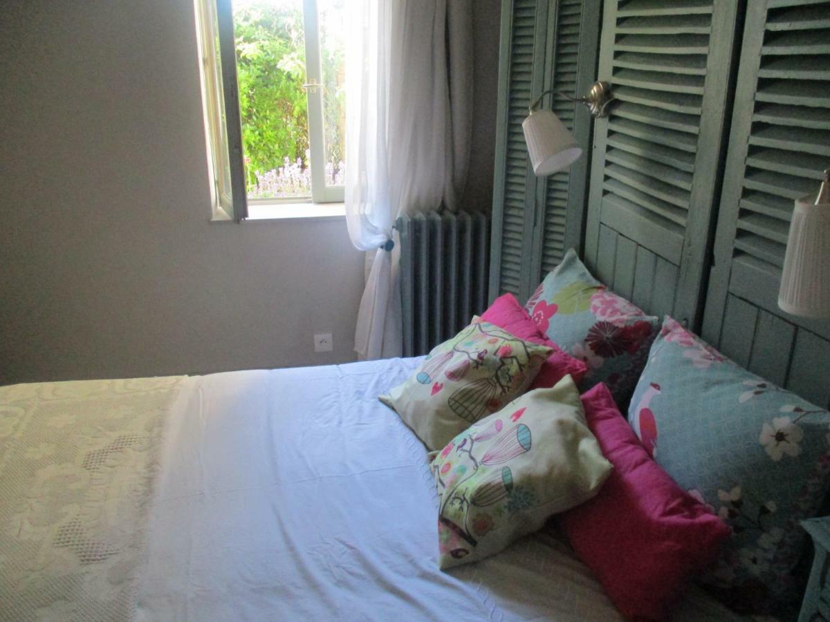 Bed and Breakfast La Grange Aux Hirondelles Sancoins Exterior foto