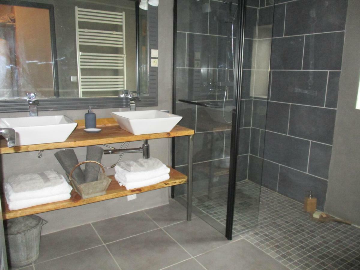 Bed and Breakfast La Grange Aux Hirondelles Sancoins Exterior foto
