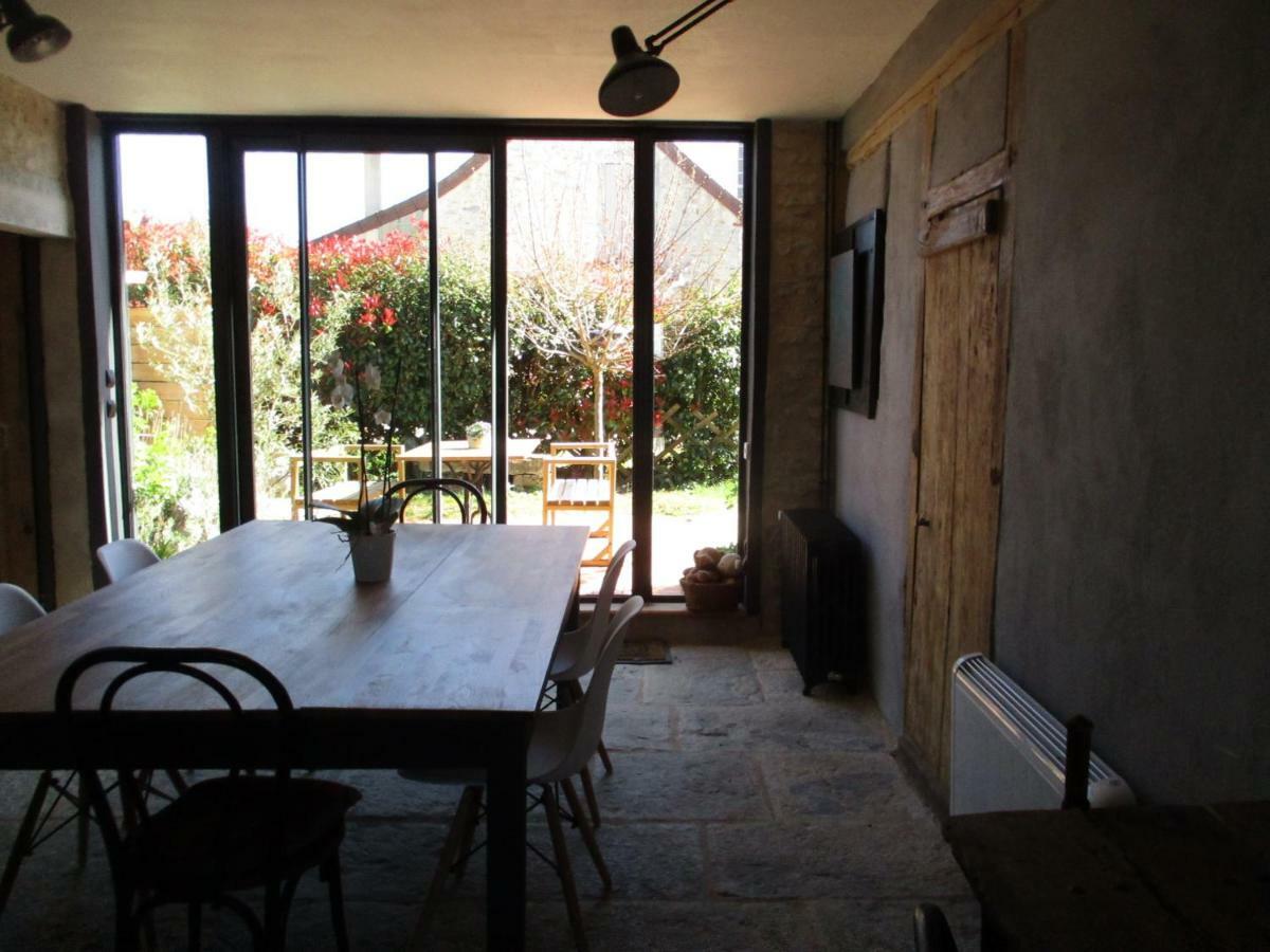 Bed and Breakfast La Grange Aux Hirondelles Sancoins Exterior foto