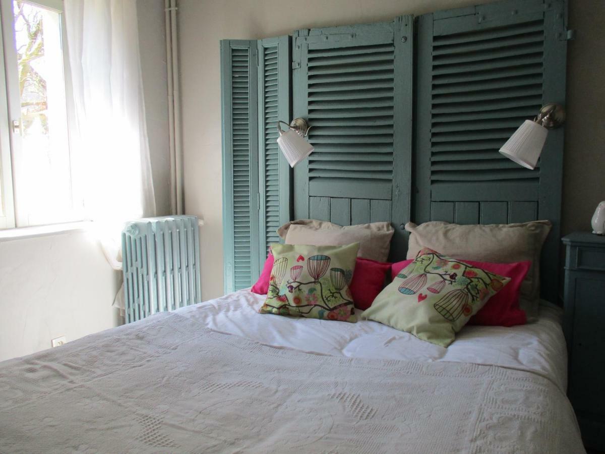 Bed and Breakfast La Grange Aux Hirondelles Sancoins Exterior foto